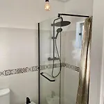 Apartamento Familiar Em Belem *