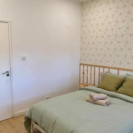 Apartamento Familiar Em Belem Apartmán *